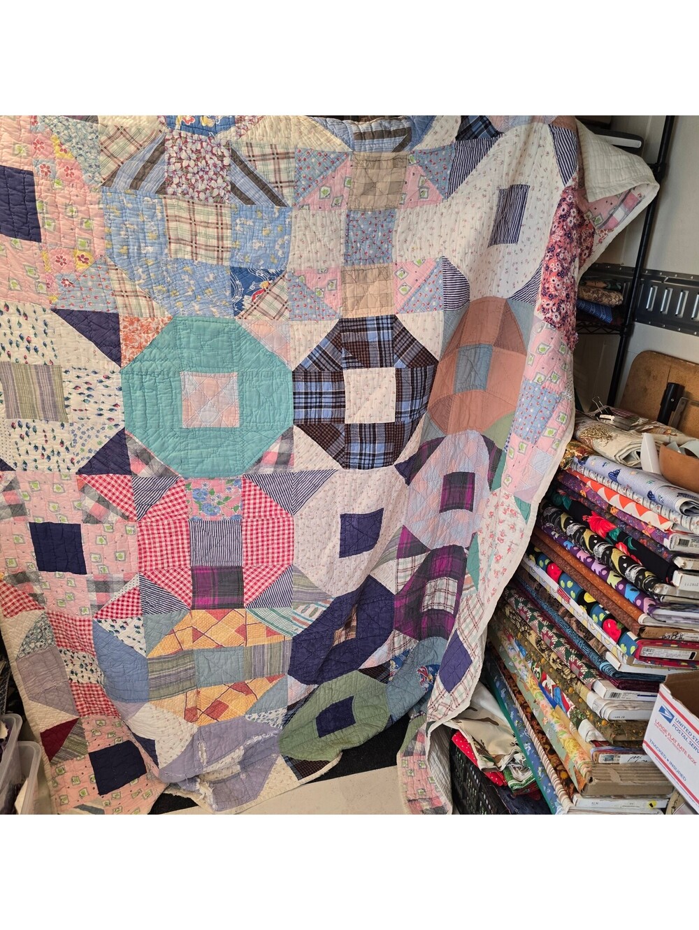 Q37 Vintage Geometric Patchwork Quilt w/Pastel & Plaid Flour sack handstiched